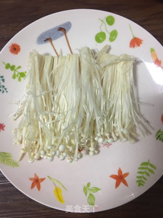 番茄金针菇豆腐汤的做法步骤：3