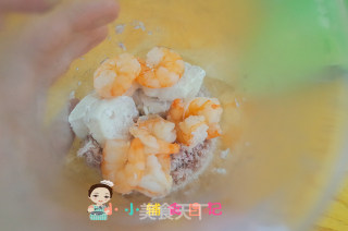 36个月以上肉泥彩色蘑菇馒头的做法步骤：3