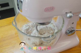 36个月以上肉泥彩色蘑菇馒头的做法步骤：5