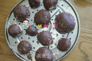36个月以上肉泥彩色蘑菇馒头的做法步骤：18
