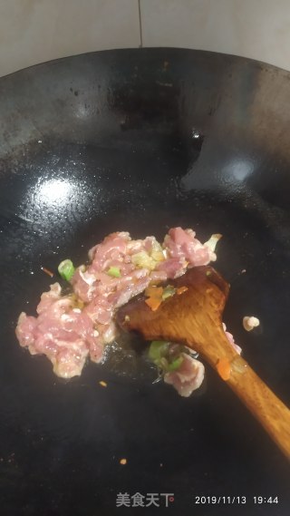 猪肉炒扁豆的做法步骤：7