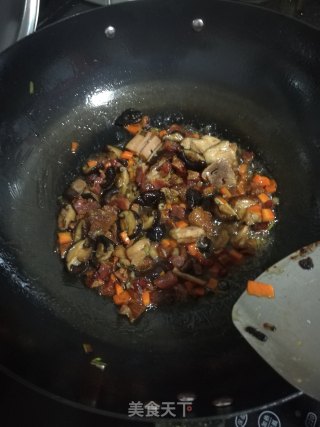 简易版八宝炒饭的做法步骤：10