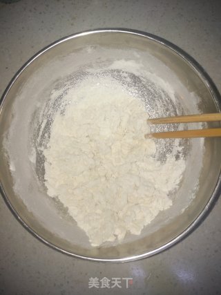 山东小吃：鸡蛋灌饼的做法步骤：5
