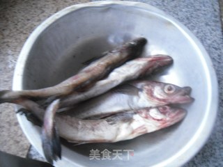 明太鱼炖豆腐的做法步骤：1