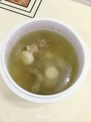马蹄无花果炖鸡汤的做法步骤：8