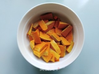 南瓜蜜豆饼的做法步骤：2