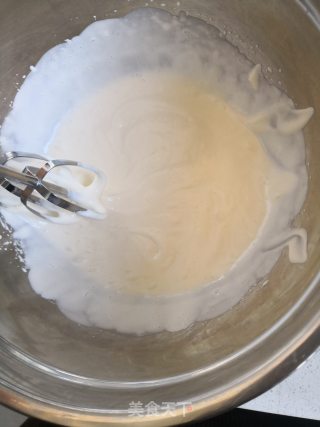 鲜芒果慕斯的做法步骤：4