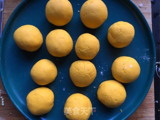 鸡毛菜煮南瓜丸子的做法步骤：7