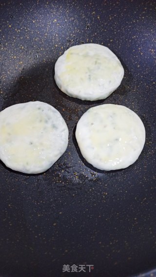 菠菜馅饼的做法步骤：8