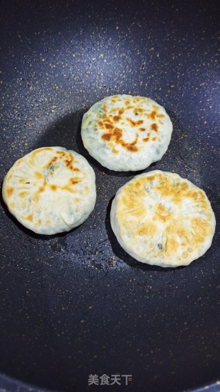 菠菜馅饼的做法步骤：9