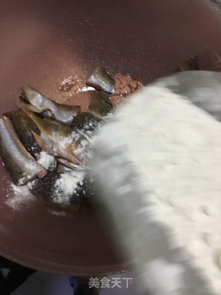 海鲶鱼炖豆腐的做法步骤：3