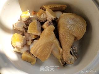 温补鸡汤的做法步骤：4