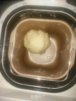 香葱蒜蓉面包的做法步骤：1