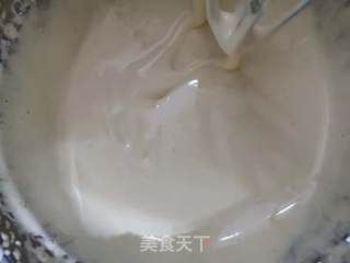 蛋黄溶豆的做法步骤：2