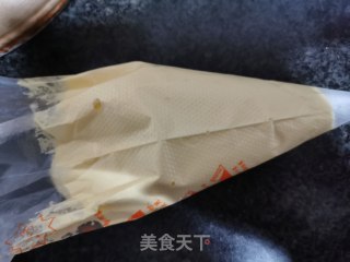 蛋黄溶豆的做法步骤：5