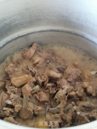 韭菜炒鸭的做法步骤：18