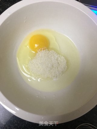 火龙果班戟的做法步骤：1
