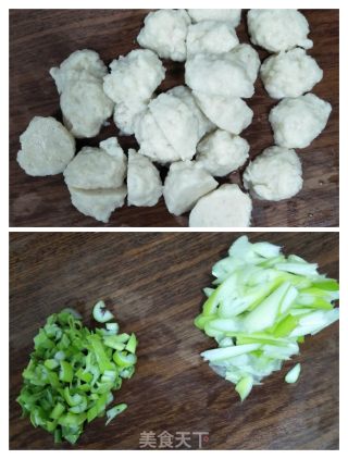 西红柿金针菇鱼丸汤的做法步骤：4