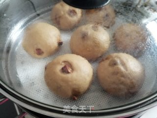 红糖红枣馒头的做法步骤：10