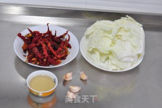 酸辣白菜的做法步骤：1