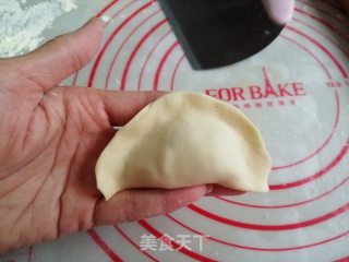 玉米元宝饺子的做法步骤：8