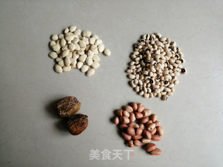 扁豆眉豆鸡脚汤的做法步骤：1