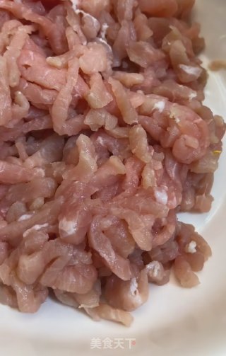 香辣肉丝的做法步骤：2
