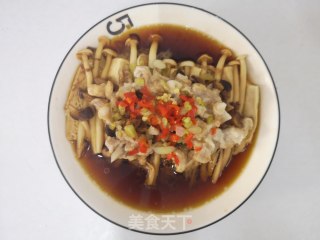 一个人的精致简餐：鲜菇豆腐蒸肉的做法步骤：8
