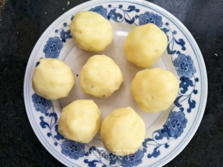 蒜蓉土豆饼的做法步骤：6