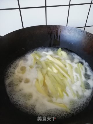 薯条????的做法步骤：2