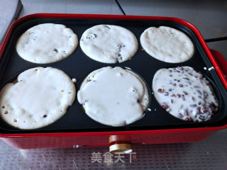 赤小豆薏米饼的做法步骤：9