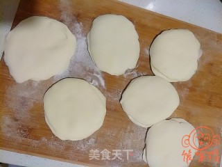 烫面薄饼的做法步骤：9