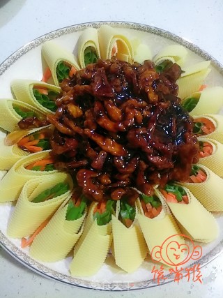 京酱肉丝的做法步骤：12