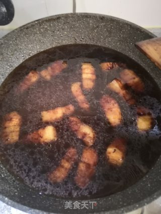 五花肉烧土豆的做法步骤：9