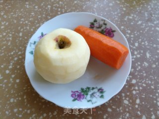 胡萝卜苹果汁的做法步骤：1