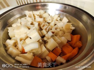 清爽藕丁的做法步骤：1