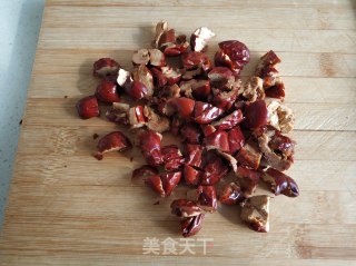 红糖红枣开花馒头的做法步骤：1