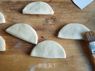 猪蹄椒盐花卷的做法步骤：12