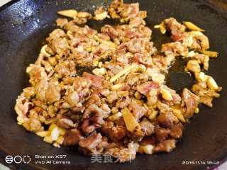 瘦肉炒莴笋的做法步骤：3