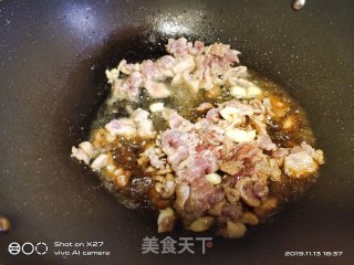 肉片烧萝卜的做法步骤：3