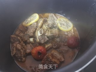 黑椒汁焖牛仔骨的做法步骤：8
