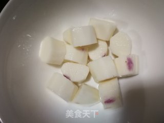 山药花生黑芝麻米浆的做法步骤：1
