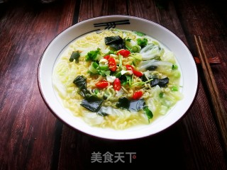 海带芽白菜煮方便面的做法步骤：9