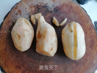 雪莲果鲜榨汁的做法步骤：2