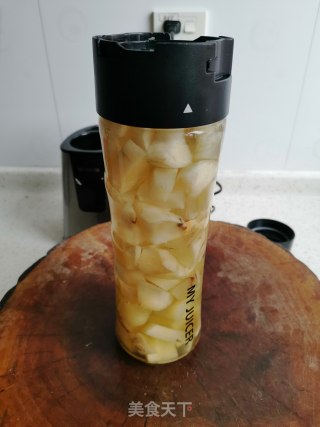 雪莲果鲜榨汁的做法步骤：4
