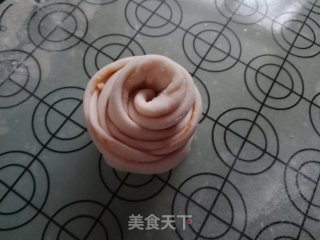 油腐乳花卷的做法步骤：9