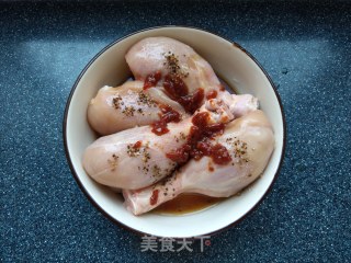 无油清蒸琵琶腿的做法步骤：1