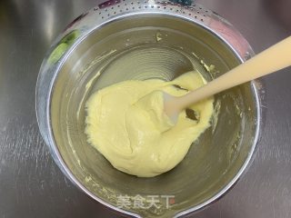 蔓越莓淡奶油戚风蛋糕的做法步骤：5