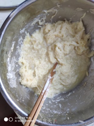 土豆饼的做法步骤：3