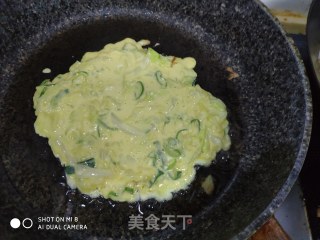 头菜鸡蛋饼的做法步骤：5
